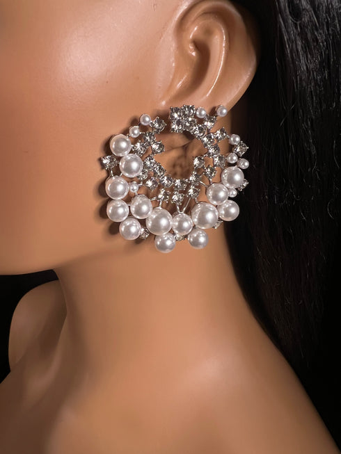 Regal Pearl Earrings