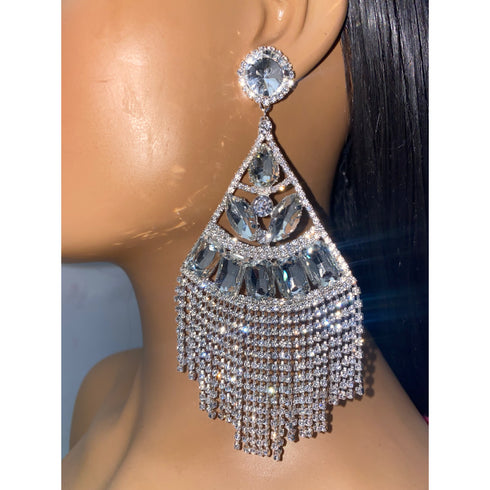 Catch A Vibe Earrings