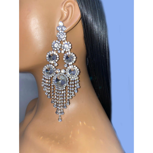 Million While You Young Earrings